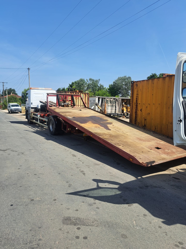 MERCEDES-BENZ 1823 - Autovrachtwagen vrachtwagen: afbeelding 2 MERCEDES-BENZ 1823 - Autovrachtwagen vrachtwagen: afbeelding 2