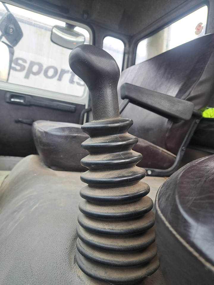 RENAULT - Vrachtwagen met open laadbak: afbeelding 5 RENAULT - Vrachtwagen met open laadbak: afbeelding 5