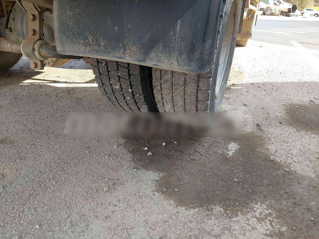 RENAULT MIDLUM 180 - Kipper vrachtwagen: afbeelding 4 RENAULT MIDLUM 180 - Kipper vrachtwagen: afbeelding 4