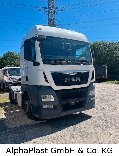 MAN 18.400 / 4x2 Hydraulik Orginal KM TipTop 18.400 / 4x2 Hydraulik Orginal KM TipTop - Trekker: afbeelding 2 MAN 18.400 / 4x2 Hydraulik Orginal KM TipTop 18.400 / 4x2 Hydraulik Orginal KM TipTop - Trekker: afbeelding 2