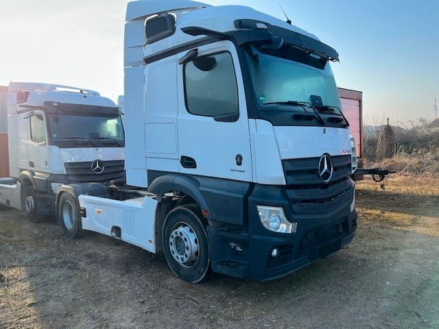 Mercedes-Benz Actros 5 L-Fahrerhaus 1846 - Trekker: afbeelding 5 Mercedes-Benz Actros 5 L-Fahrerhaus 1846 - Trekker: afbeelding 5