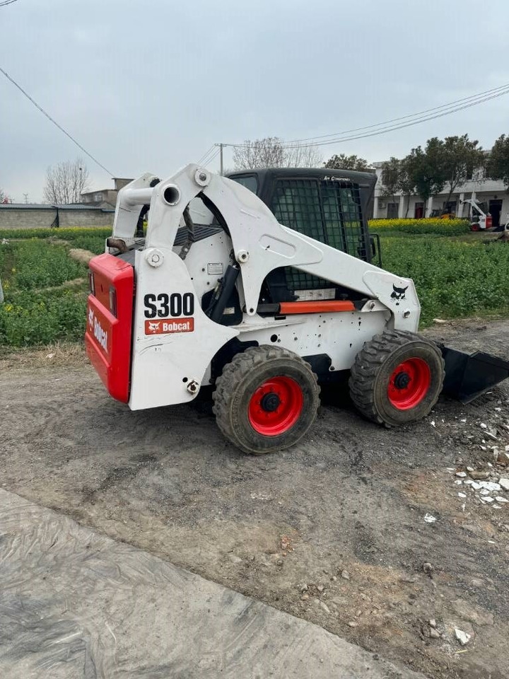 Bobcat S 300 - Schranklader: afbeelding 4 Bobcat S 300 - Schranklader: afbeelding 4