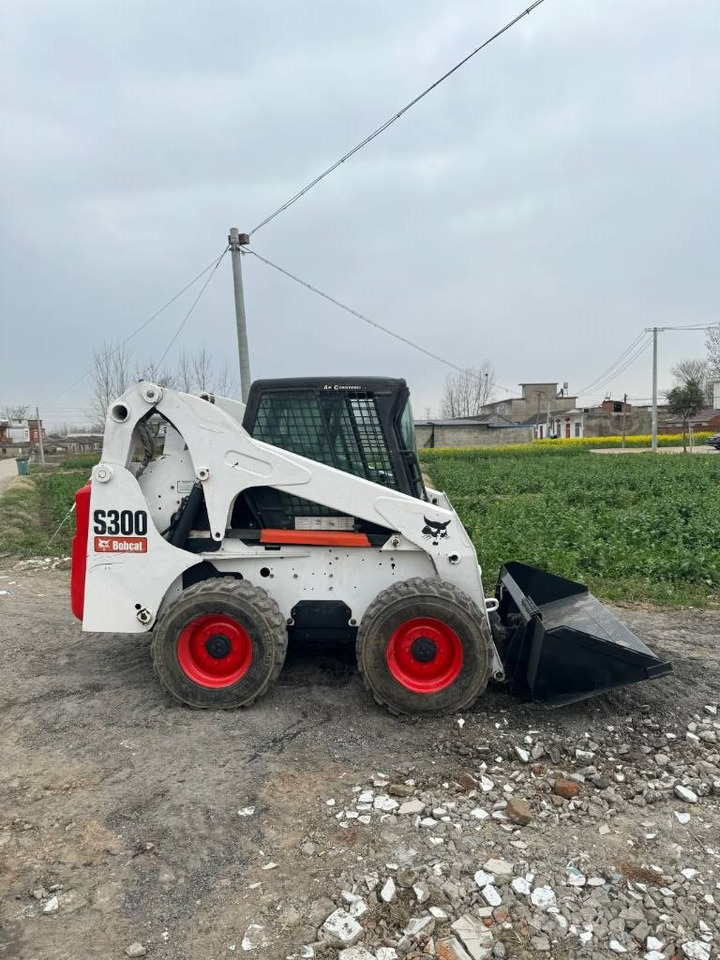 Bobcat S 300 - Schranklader: afbeelding 1 Bobcat S 300 - Schranklader: afbeelding 1