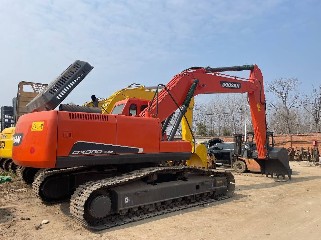 Doosan DX 300 - Rupsgraafmachine: afbeelding 1 Doosan DX 300 - Rupsgraafmachine: afbeelding 1