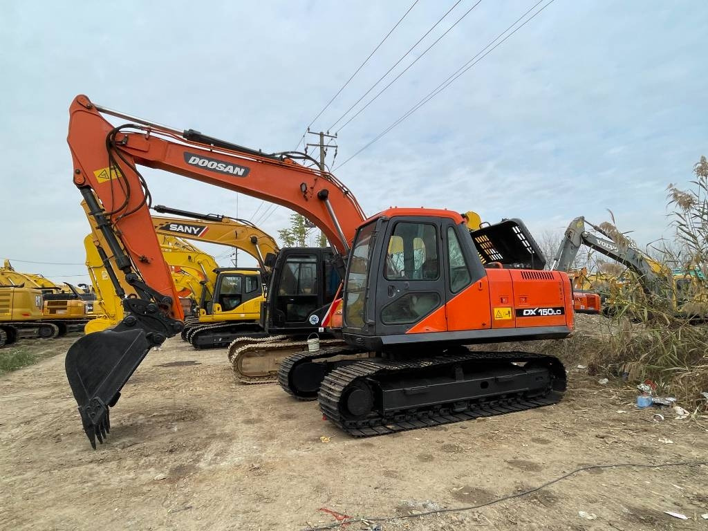 Doosan dx150 - Rupsgraafmachine: afbeelding 1 Doosan dx150 - Rupsgraafmachine: afbeelding 1