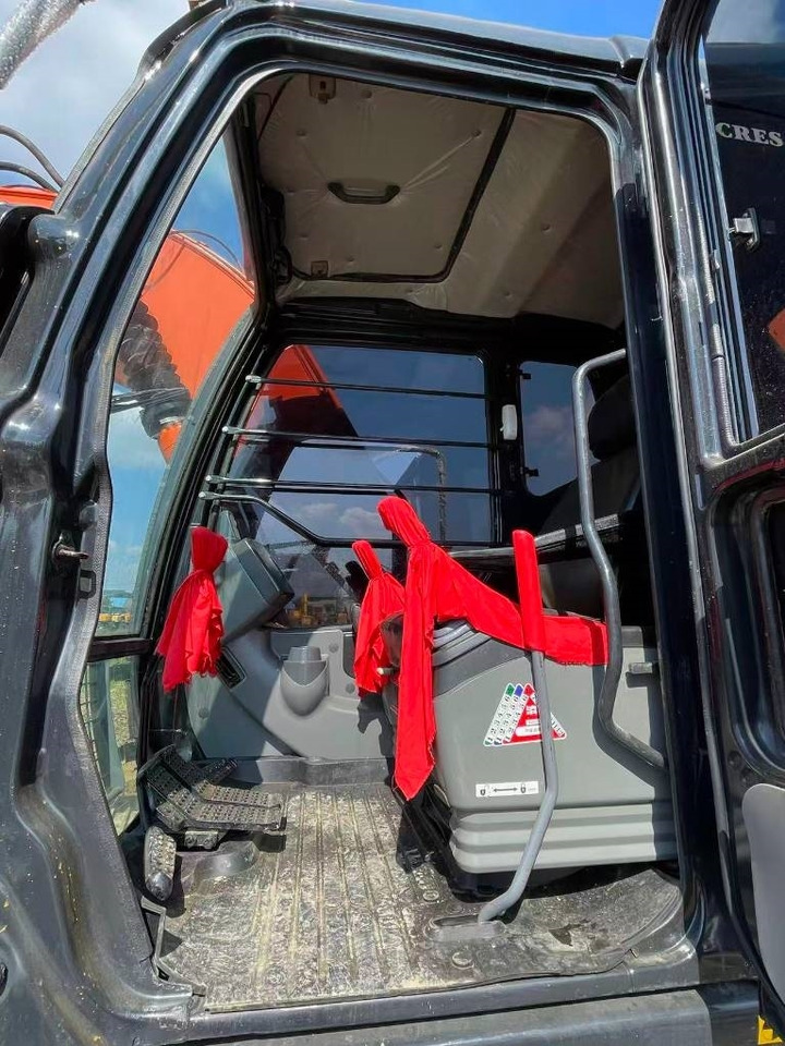 Hitachi ZX 120  - Rupsgraafmachine: afbeelding 3 Hitachi ZX 120  - Rupsgraafmachine: afbeelding 3