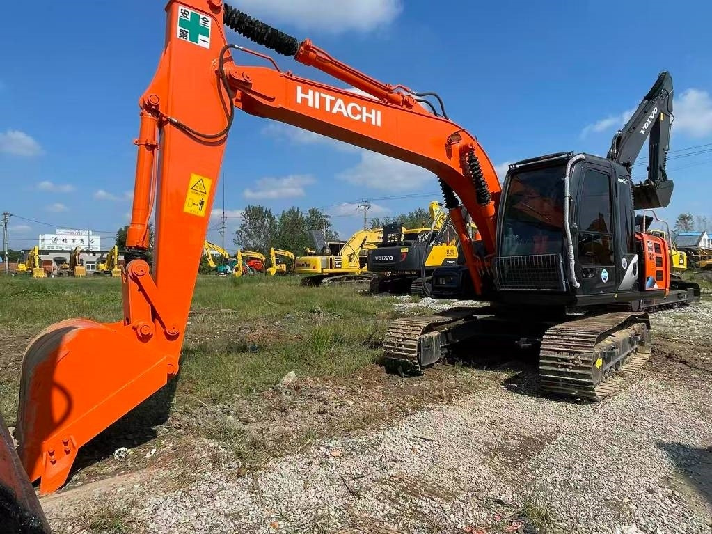 Hitachi ZX 120  - Rupsgraafmachine: afbeelding 2 Hitachi ZX 120  - Rupsgraafmachine: afbeelding 2