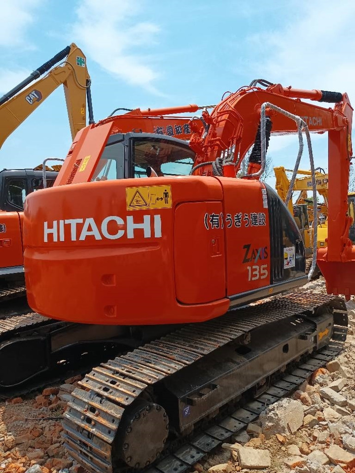 Hitachi ZX 135 U-5 - Rupsgraafmachine: afbeelding 2 Hitachi ZX 135 U-5 - Rupsgraafmachine: afbeelding 2