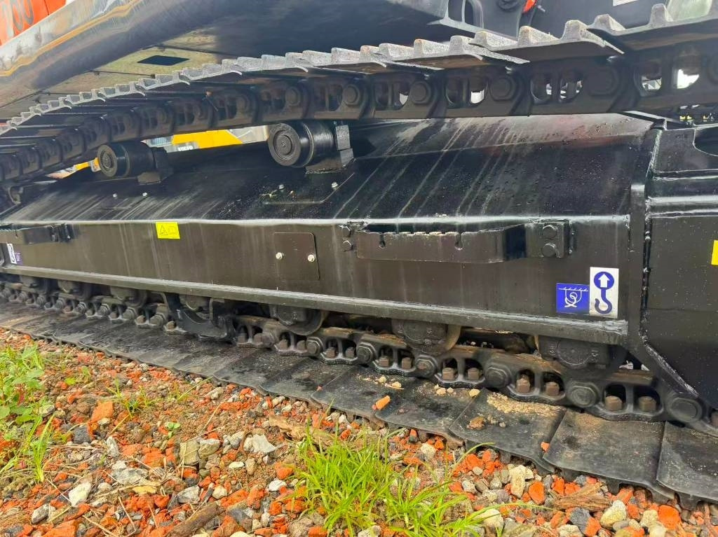 Hitachi ZX 200  - Rupsgraafmachine: afbeelding 5 Hitachi ZX 200  - Rupsgraafmachine: afbeelding 5