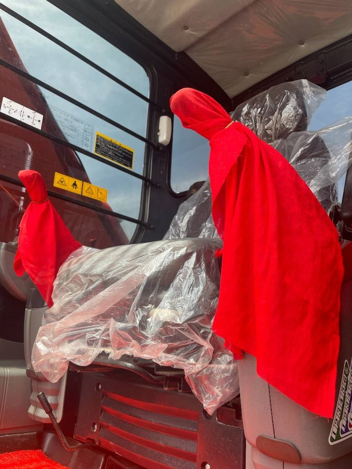 Hitachi ZX 200 - Rupsgraafmachine: afbeelding 2 Hitachi ZX 200 - Rupsgraafmachine: afbeelding 2