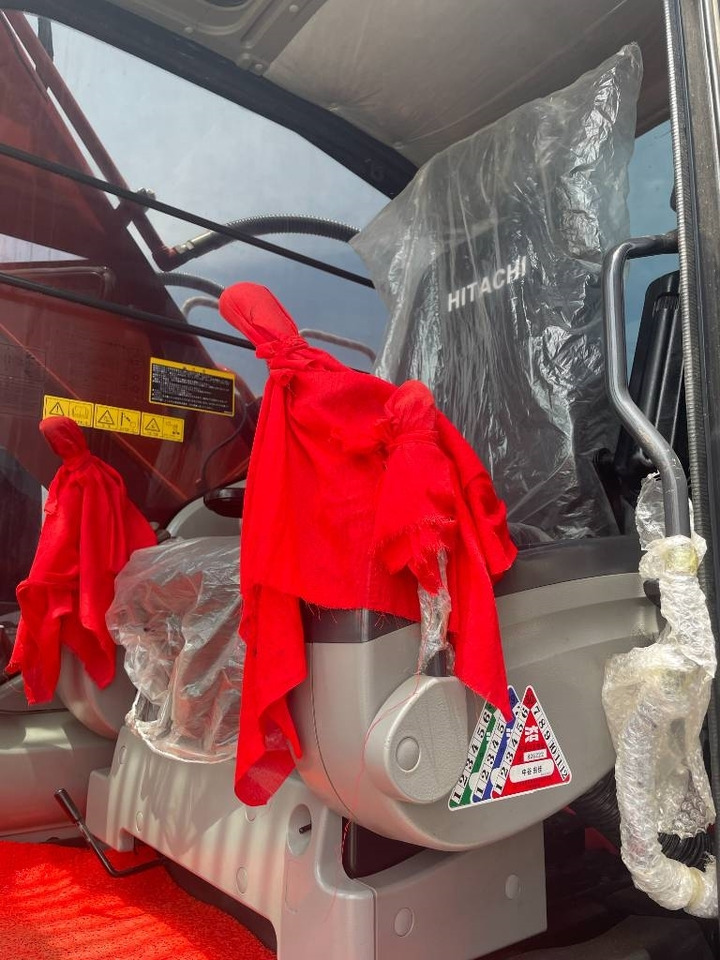 Hitachi ZX 200 - Rupsgraafmachine: afbeelding 5 Hitachi ZX 200 - Rupsgraafmachine: afbeelding 5