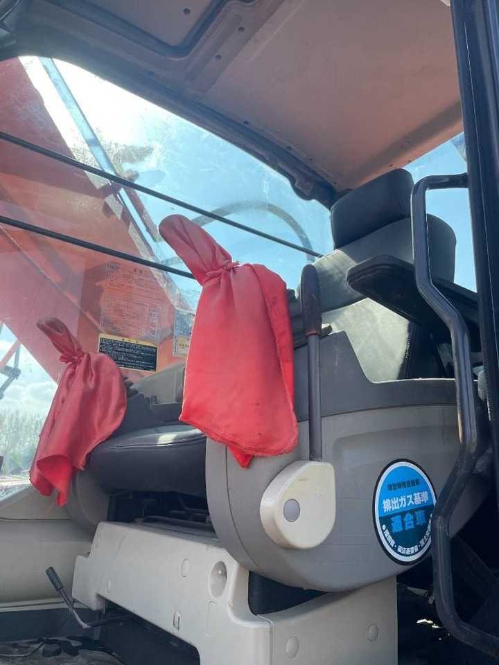 Hitachi ZX 240 - Rupsgraafmachine: afbeelding 2 Hitachi ZX 240 - Rupsgraafmachine: afbeelding 2