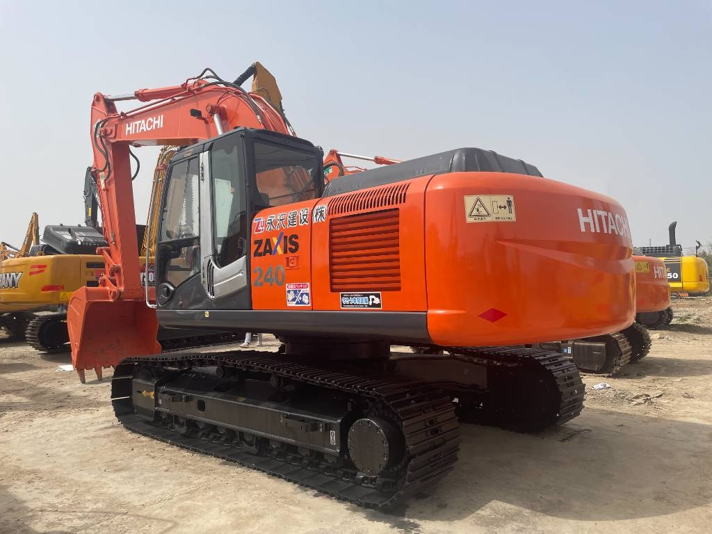 Hitachi ZX 240 - Rupsgraafmachine: afbeelding 1 Hitachi ZX 240 - Rupsgraafmachine: afbeelding 1