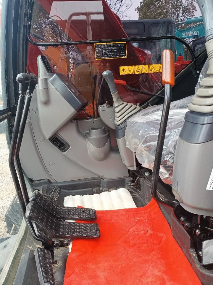 Hitachi ZX 70 - Minigraafmachine: afbeelding 4 Hitachi ZX 70 - Minigraafmachine: afbeelding 4