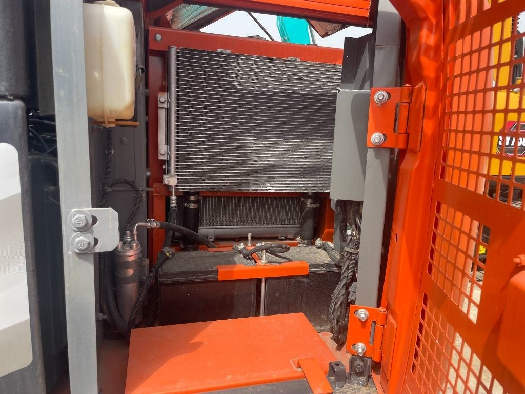 Hitachi ZX 70 - Minigraafmachine: afbeelding 4 Hitachi ZX 70 - Minigraafmachine: afbeelding 4