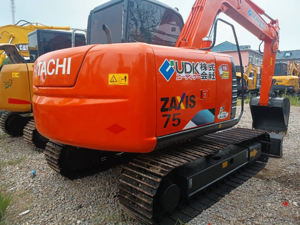 Hitachi ZX 70 - Minigraafmachine: afbeelding 1 Hitachi ZX 70 - Minigraafmachine: afbeelding 1