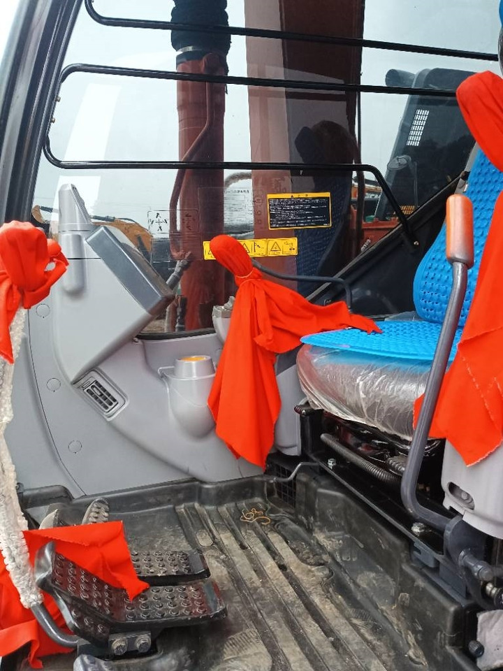 Hitachi ZX70 - Rupsgraafmachine: afbeelding 4 Hitachi ZX70 - Rupsgraafmachine: afbeelding 4