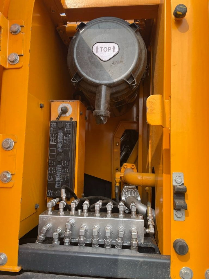 Hyundai 225LC-9S - Rupsgraafmachine: afbeelding 3 Hyundai 225LC-9S - Rupsgraafmachine: afbeelding 3