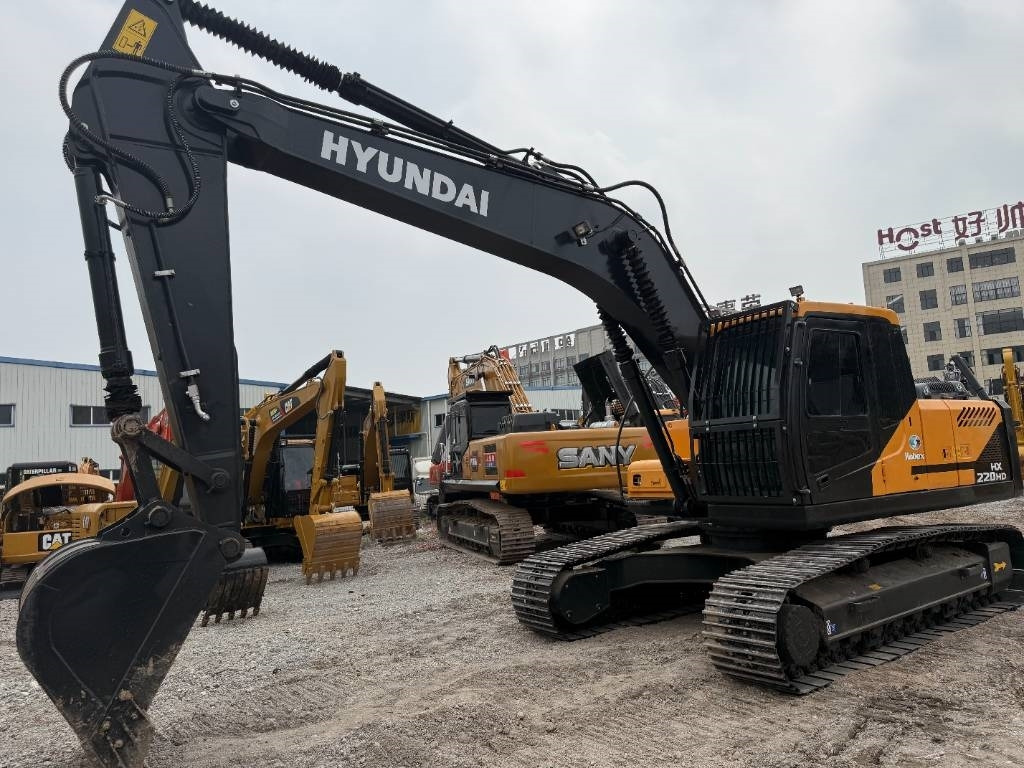 Hyundai HX 220 - Rupsgraafmachine: afbeelding 3 Hyundai HX 220 - Rupsgraafmachine: afbeelding 3