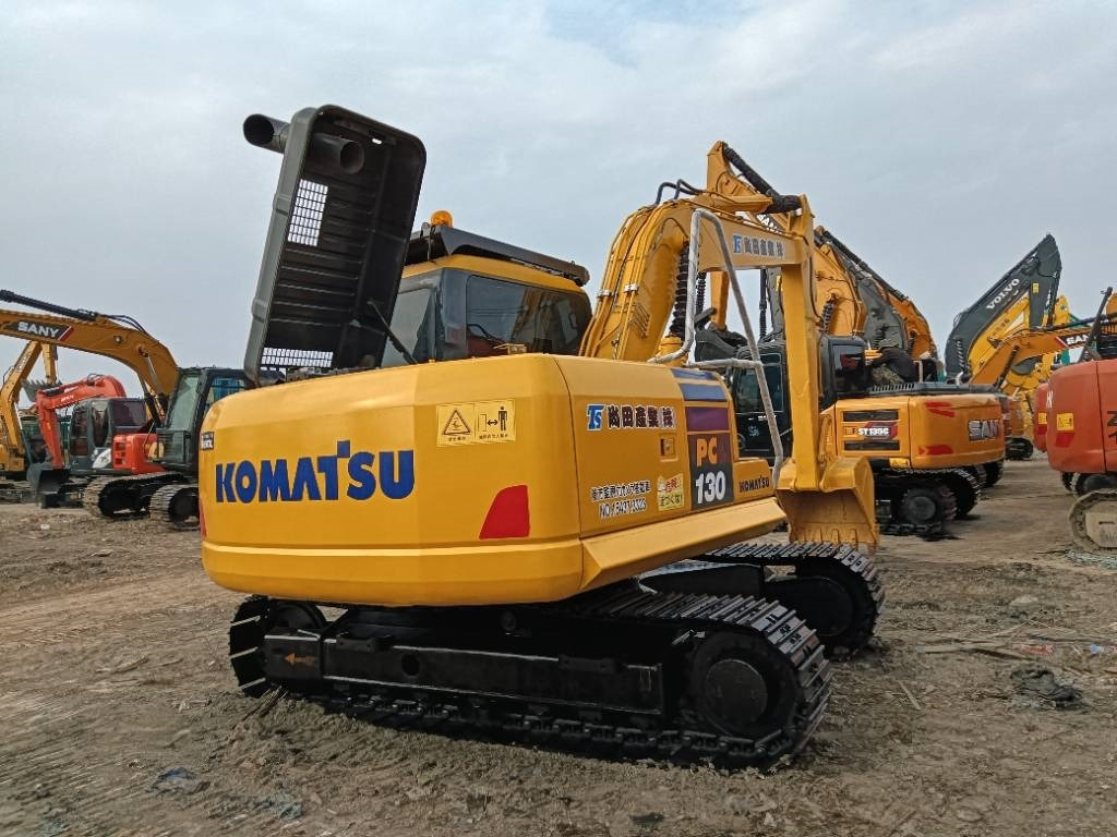 Komatsu PC 130 - Rupsgraafmachine: afbeelding 2 Komatsu PC 130 - Rupsgraafmachine: afbeelding 2