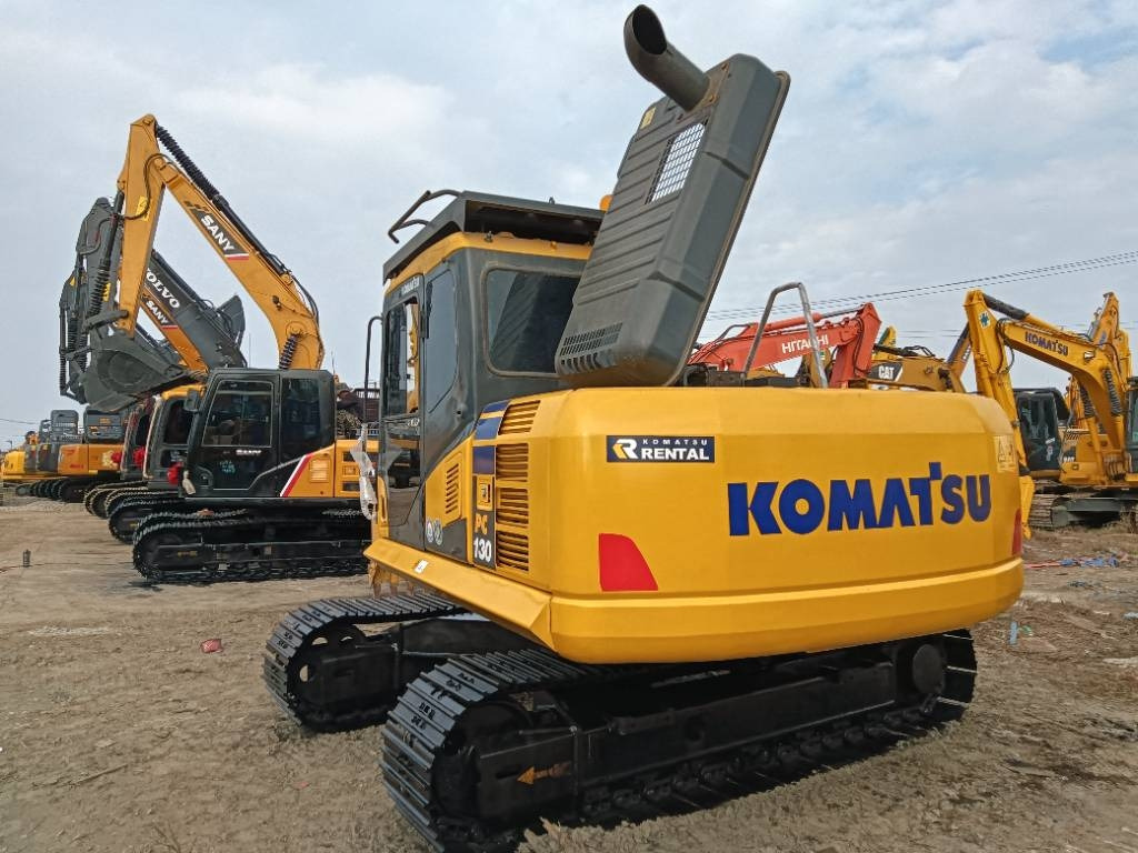 Komatsu PC 130 - Rupsgraafmachine: afbeelding 1 Komatsu PC 130 - Rupsgraafmachine: afbeelding 1