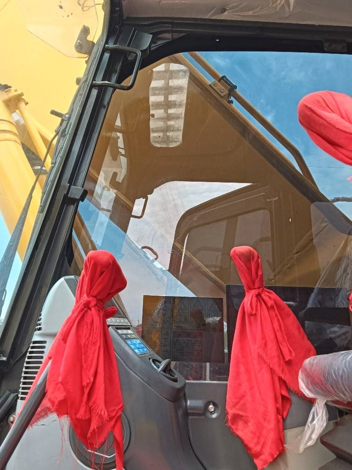 Komatsu PC 210 - Rupsgraafmachine: afbeelding 5 Komatsu PC 210 - Rupsgraafmachine: afbeelding 5