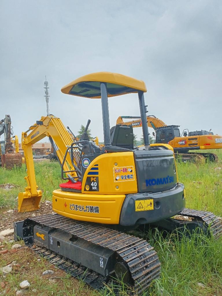 Komatsu PC 40  - Rupsgraafmachine: afbeelding 1 Komatsu PC 40  - Rupsgraafmachine: afbeelding 1