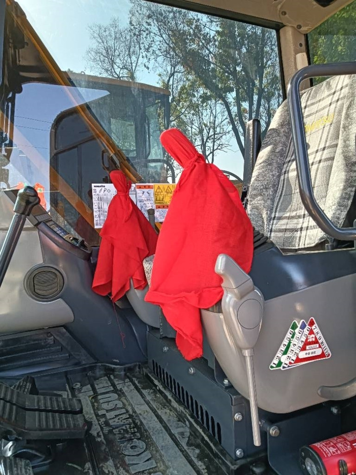 Komatsu PC 70 - Minigraafmachine: afbeelding 3 Komatsu PC 70 - Minigraafmachine: afbeelding 3