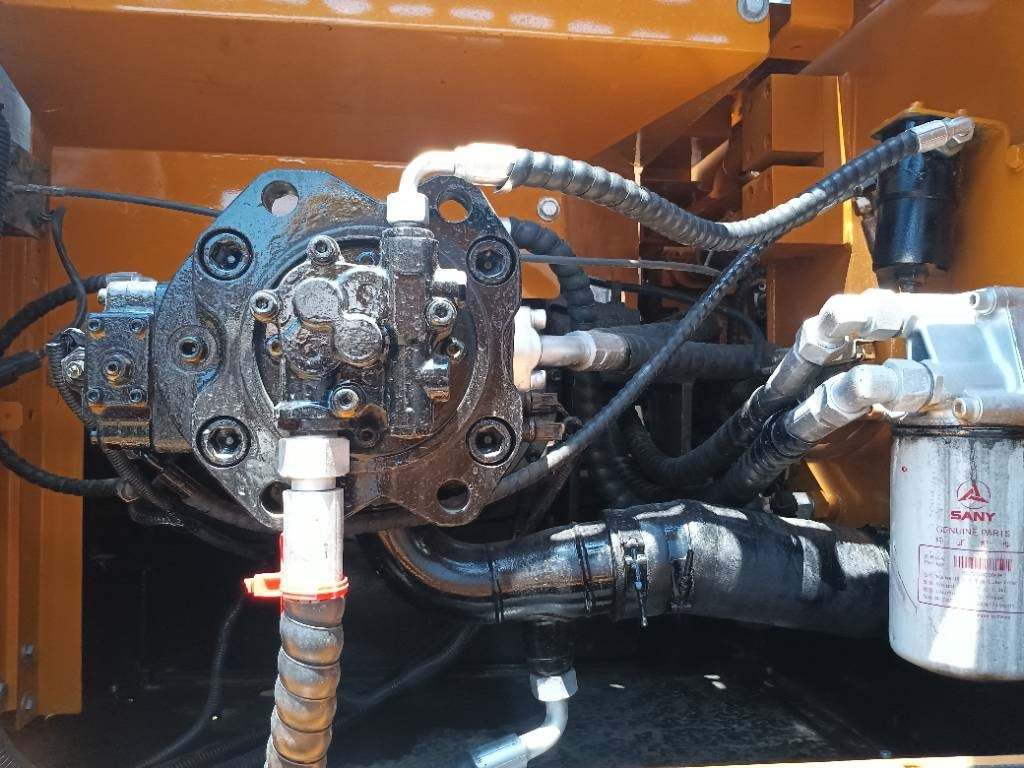 Nieuw Rupsgraafmachine Sany 235: afbeelding 9 Nieuw Rupsgraafmachine Sany 235: afbeelding 9