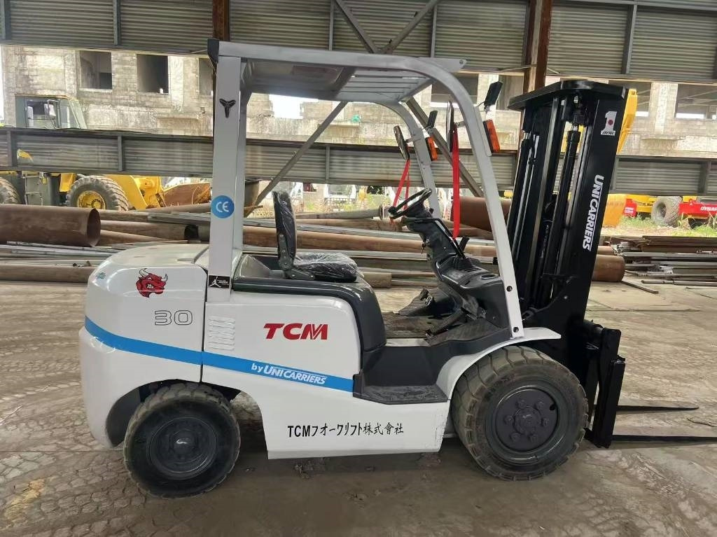 TCM FD 30 - Diesel heftruck: afbeelding 2 TCM FD 30 - Diesel heftruck: afbeelding 2