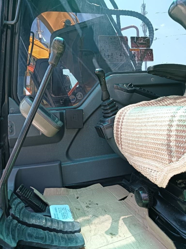 Volvo EC 140 B - Rupsgraafmachine: afbeelding 5 Volvo EC 140 B - Rupsgraafmachine: afbeelding 5