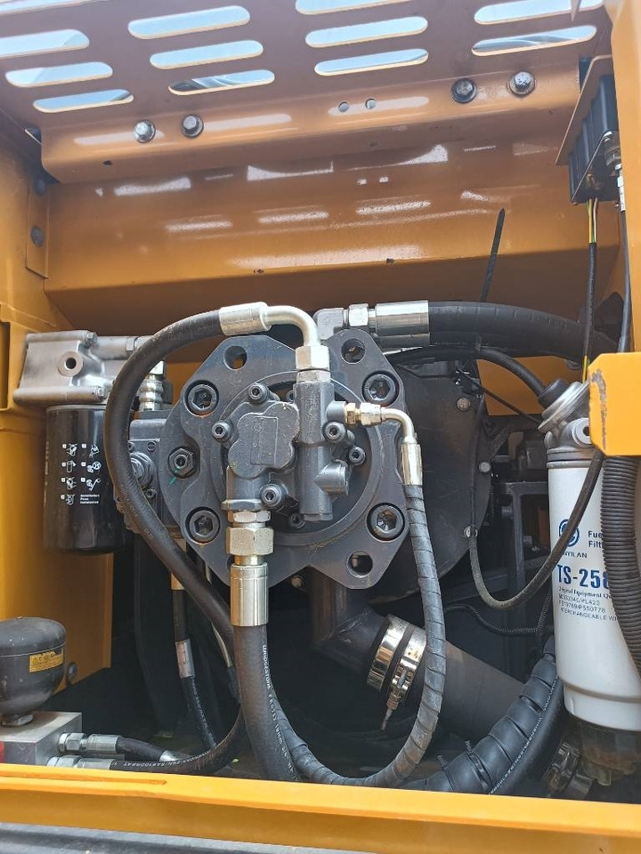 Rupsgraafmachine XCMG XE 215 DA: afbeelding 10