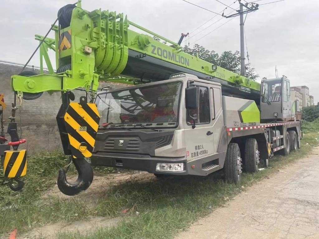 Zoomlion ZTC 500 V - Alle terrein kraan: afbeelding 1 Zoomlion ZTC 500 V - Alle terrein kraan: afbeelding 1