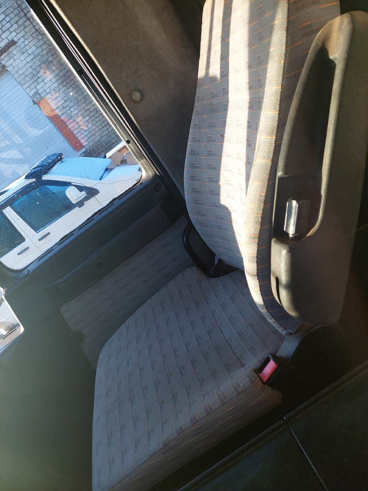 Schuifzeilen vrachtwagen MAN: afbeelding 12 Schuifzeilen vrachtwagen MAN: afbeelding 12