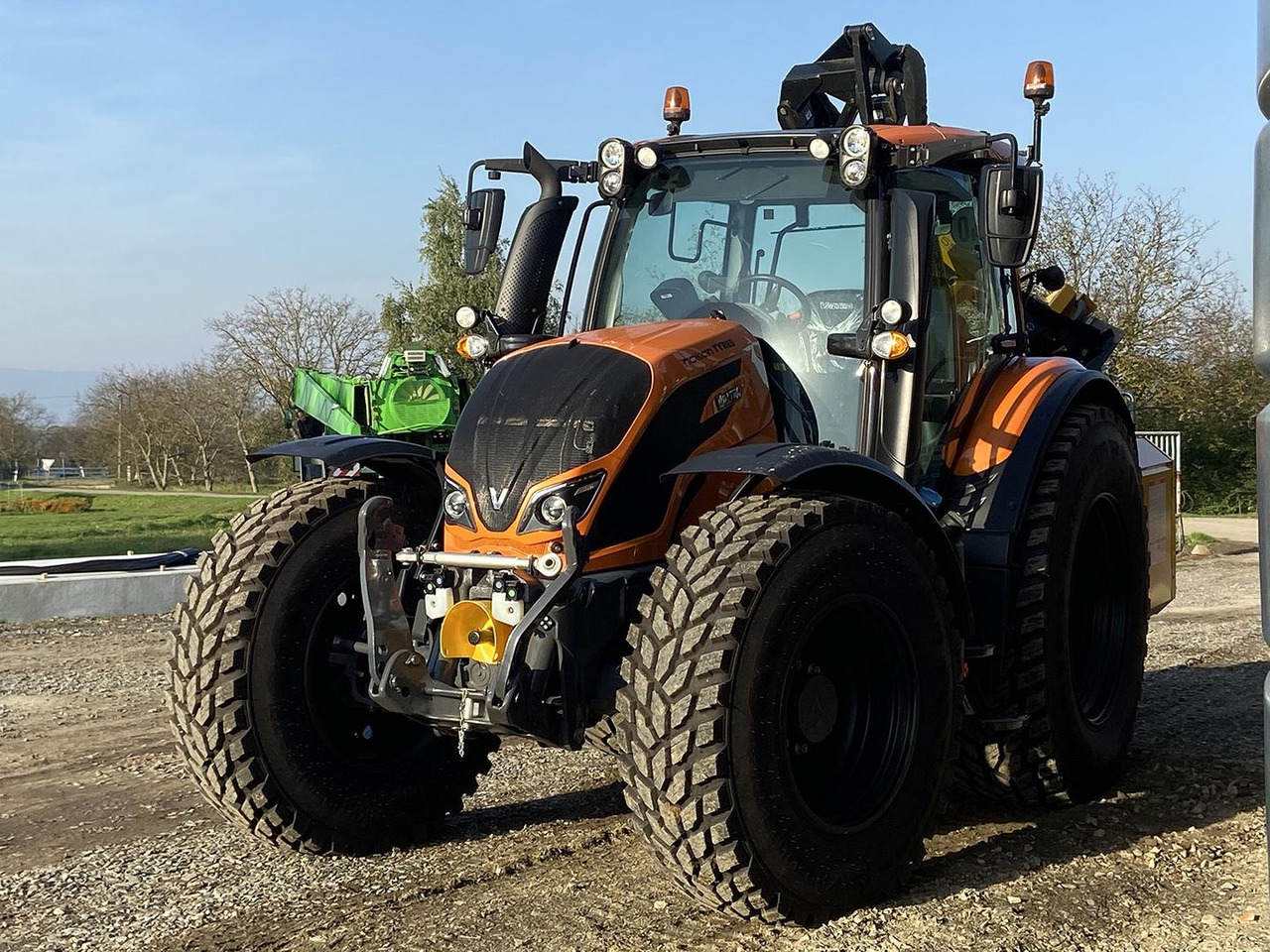 Valtra N, 49 AWI, 134 - Tractor: afbeelding 5 Valtra N, 49 AWI, 134 - Tractor: afbeelding 5