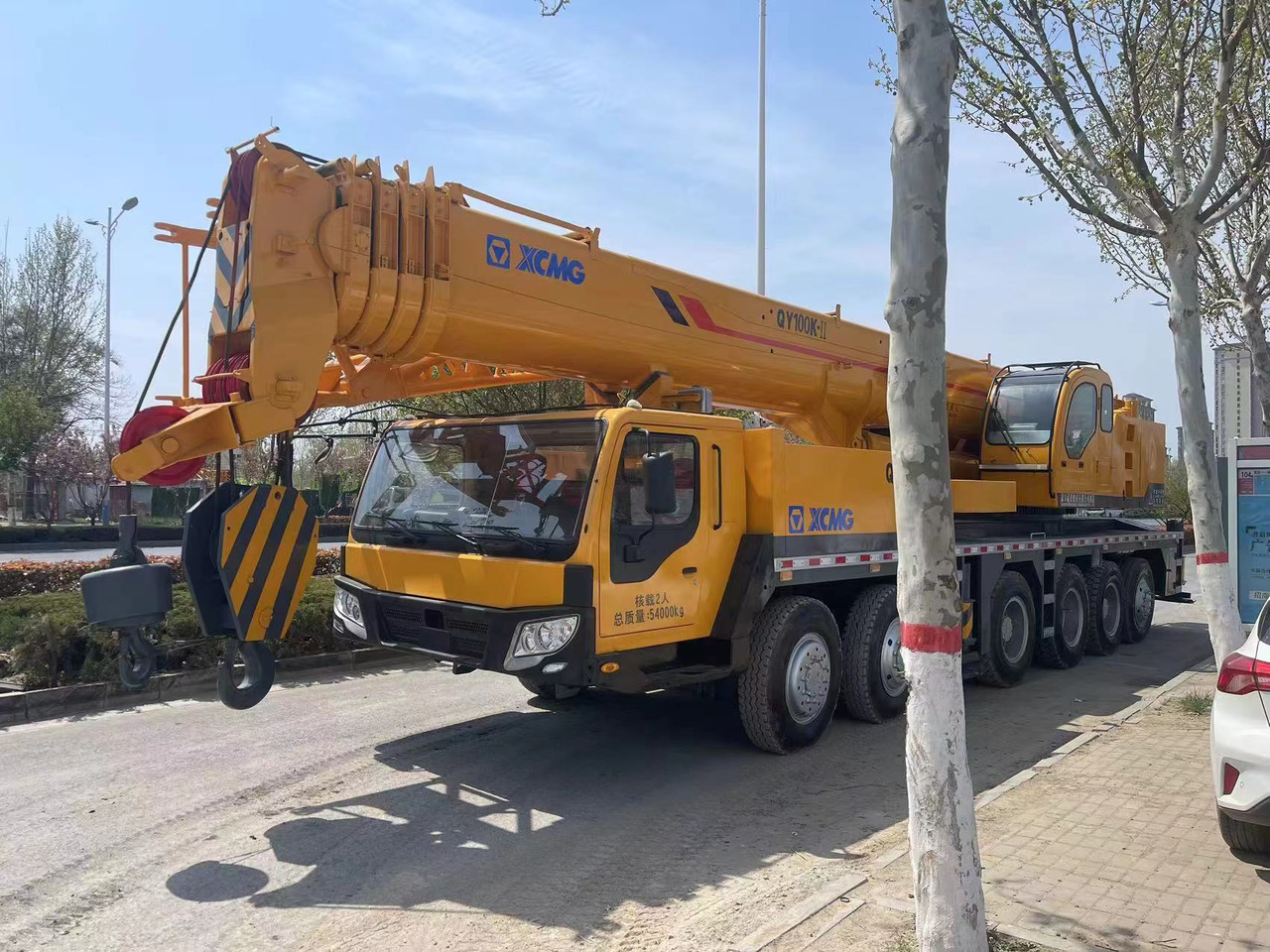 XCMG QY100K - Mobiele kraan: afbeelding 4 XCMG QY100K - Mobiele kraan: afbeelding 4