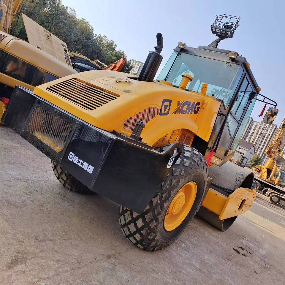 Xcmg xs143J - Schapenpootwals/ Grondverdichter: afbeelding 4 Xcmg xs143J - Schapenpootwals/ Grondverdichter: afbeelding 4