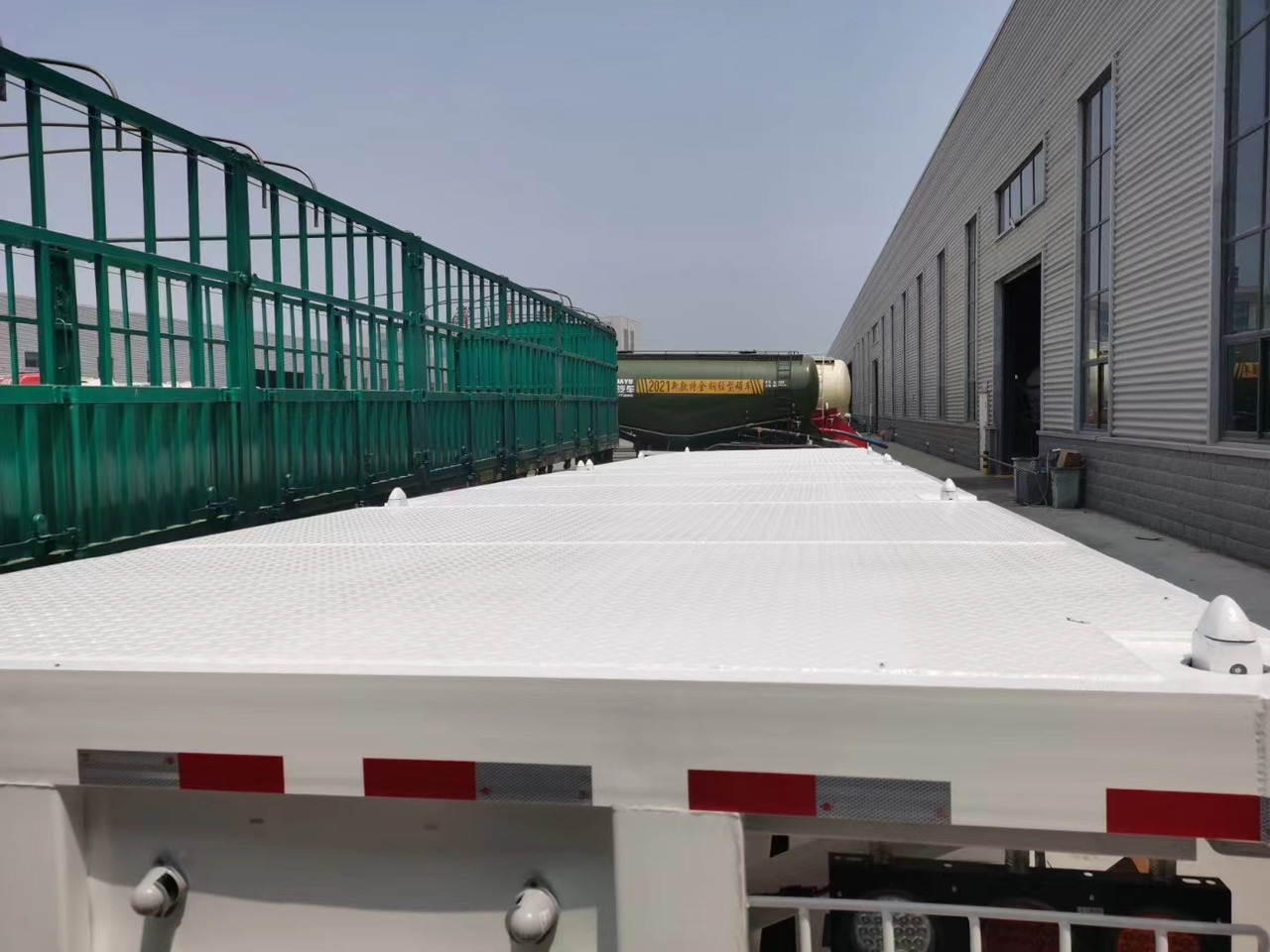 JSIE JSIE9400PBB - Containertransporter/ Wissellaadbak oplegger: afbeelding 1 JSIE JSIE9400PBB - Containertransporter/ Wissellaadbak oplegger: afbeelding 1