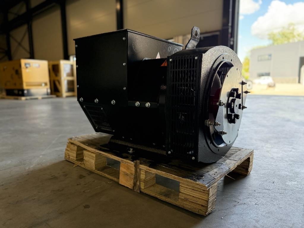 DPX CJ274E - 160 kVA Alternator - DPX-33907 - Industrie generator: afbeelding 3 DPX CJ274E - 160 kVA Alternator - DPX-33907 - Industrie generator: afbeelding 3