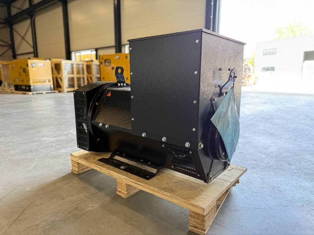 DPX CJ274K - 250 kVA Alternator - DPX-33909 - Industrie generator: afbeelding 3 DPX CJ274K - 250 kVA Alternator - DPX-33909 - Industrie generator: afbeelding 3