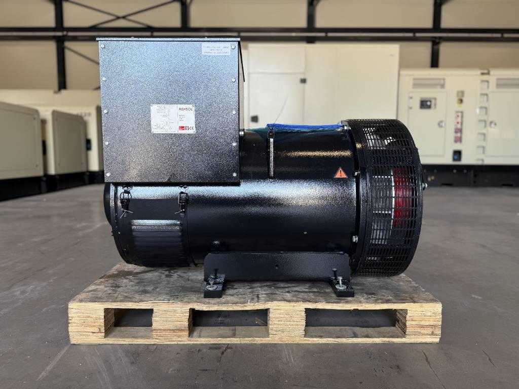 DPX CJ444ES - 325 kVA Alternator - DPX-33910 - Industrie generator: afbeelding 1 DPX CJ444ES - 325 kVA Alternator - DPX-33910 - Industrie generator: afbeelding 1