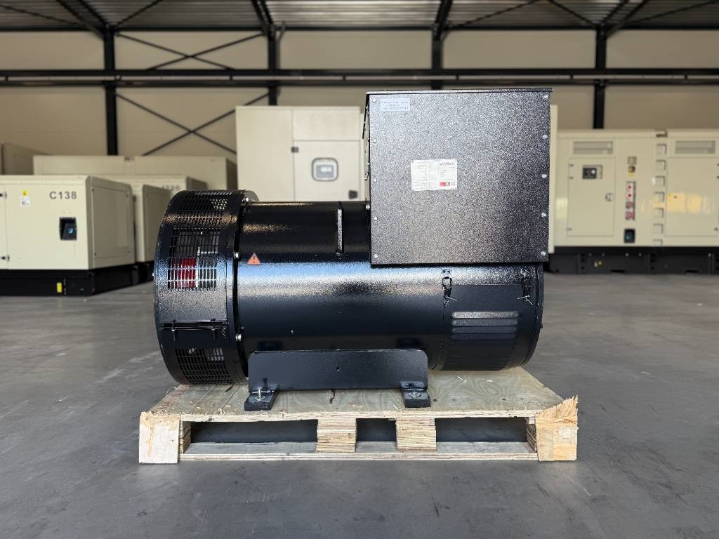 DPX CJ544D - 500 kVA Alternator - DPX-33912 - Industrie generator: afbeelding 1 DPX CJ544D - 500 kVA Alternator - DPX-33912 - Industrie generator: afbeelding 1
