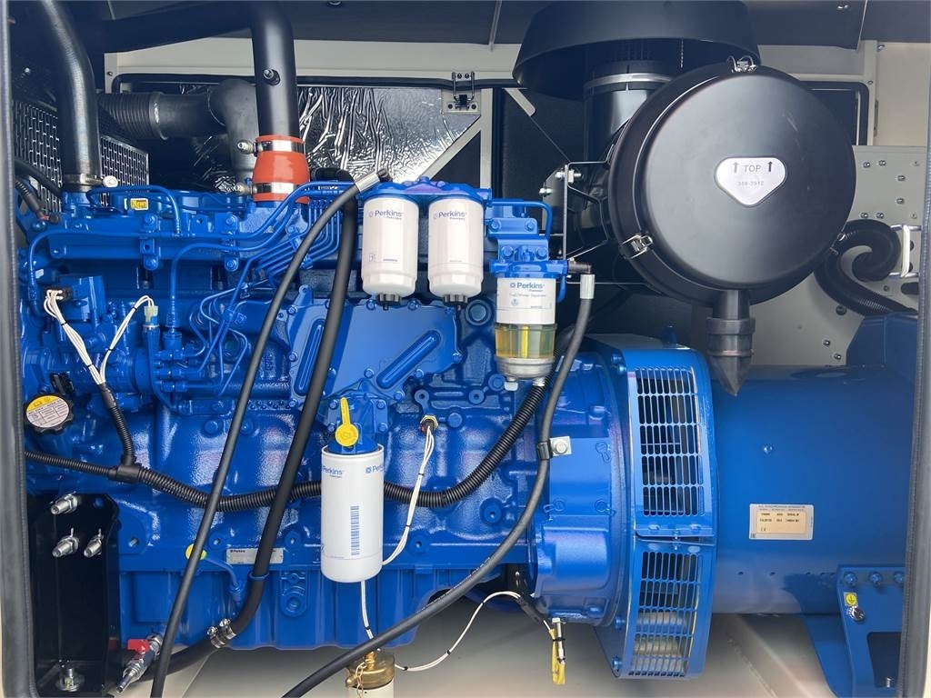 FG Wilson P220-3 - 220 kVA Genset - DPX-16012 - Industrie generator: afbeelding 4 FG Wilson P220-3 - 220 kVA Genset - DPX-16012 - Industrie generator: afbeelding 4