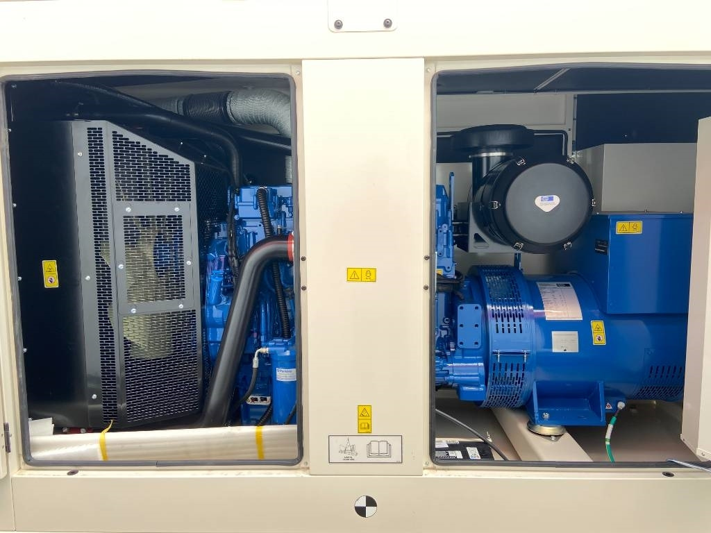 FG Wilson P400-3 - 400 kVA Genset - DPX-16017 - Industrie generator: afbeelding 4 FG Wilson P400-3 - 400 kVA Genset - DPX-16017 - Industrie generator: afbeelding 4