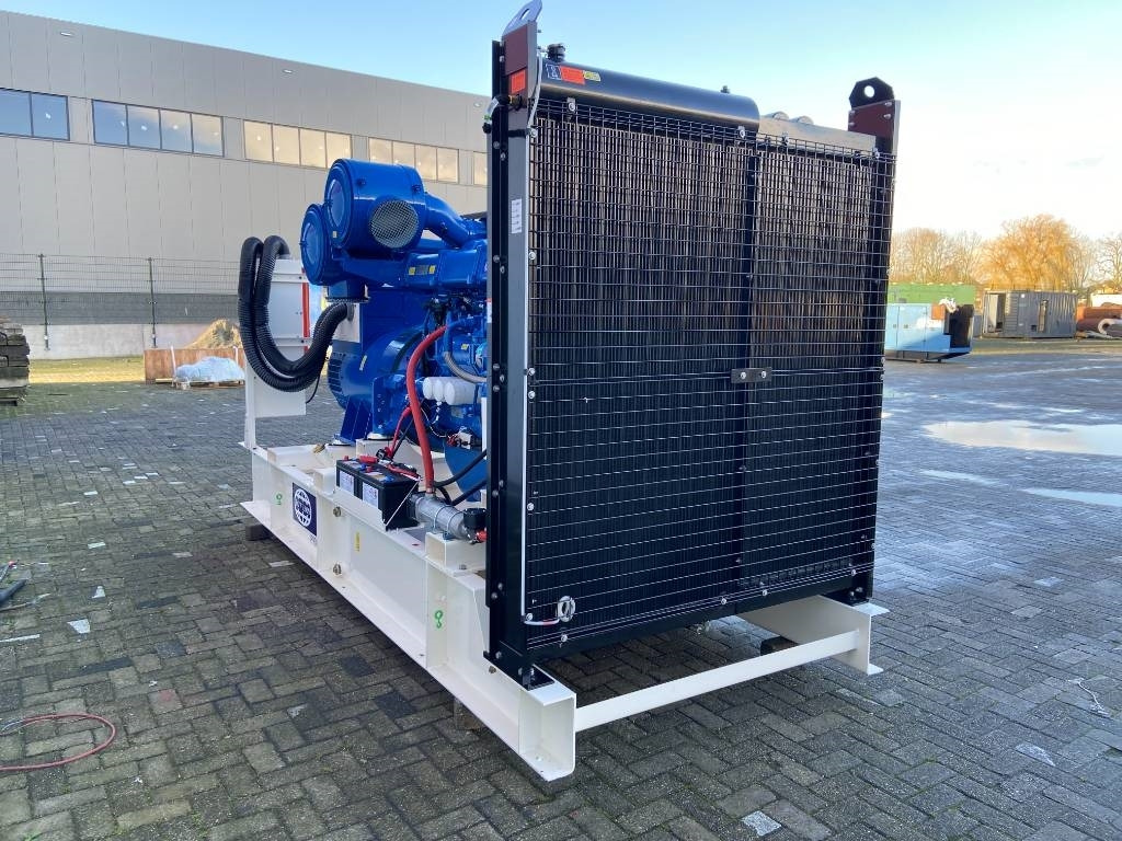 FG Wilson P900-1 - 900 kVA - Open Genset - DPX-16025-O - Industrie generator: afbeelding 2 FG Wilson P900-1 - 900 kVA - Open Genset - DPX-16025-O - Industrie generator: afbeelding 2
