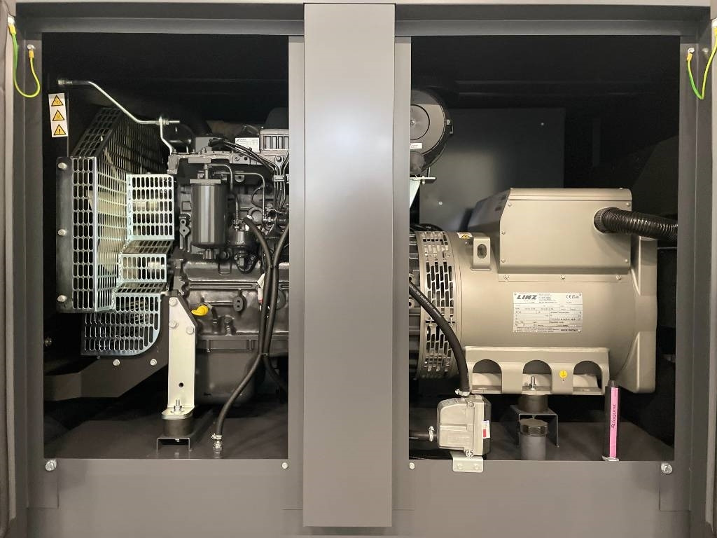 Nieuw Industrie generator Iveco NEF45SM3 - 85 kVA Generator - DPX-17551: afbeelding 7