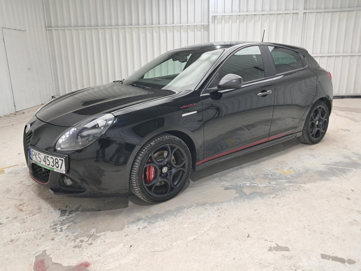 ALFA ROMEO ALFA GIULIETTA HATCHBACK - Hatchback: afbeelding 2 ALFA ROMEO ALFA GIULIETTA HATCHBACK - Hatchback: afbeelding 2