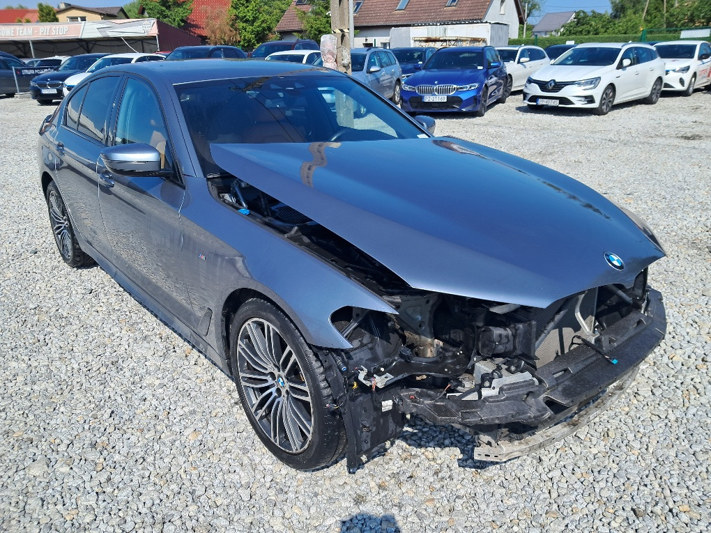 BMW 520D XDRIVE SEDAN - Sedan: afbeelding 1 BMW 520D XDRIVE SEDAN - Sedan: afbeelding 1
