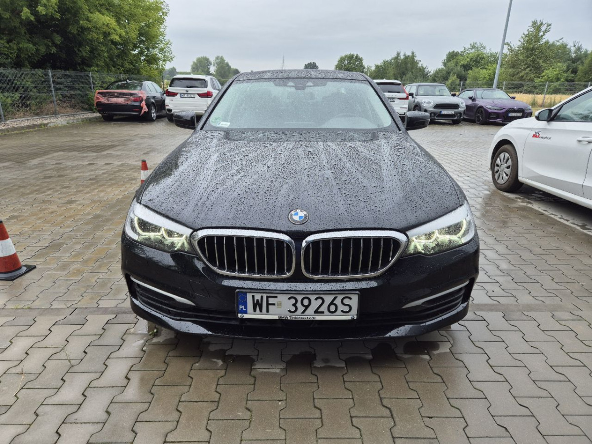 BMW 530i GPF xDrive SEDAN - Sedan: afbeelding 5 BMW 530i GPF xDrive SEDAN - Sedan: afbeelding 5