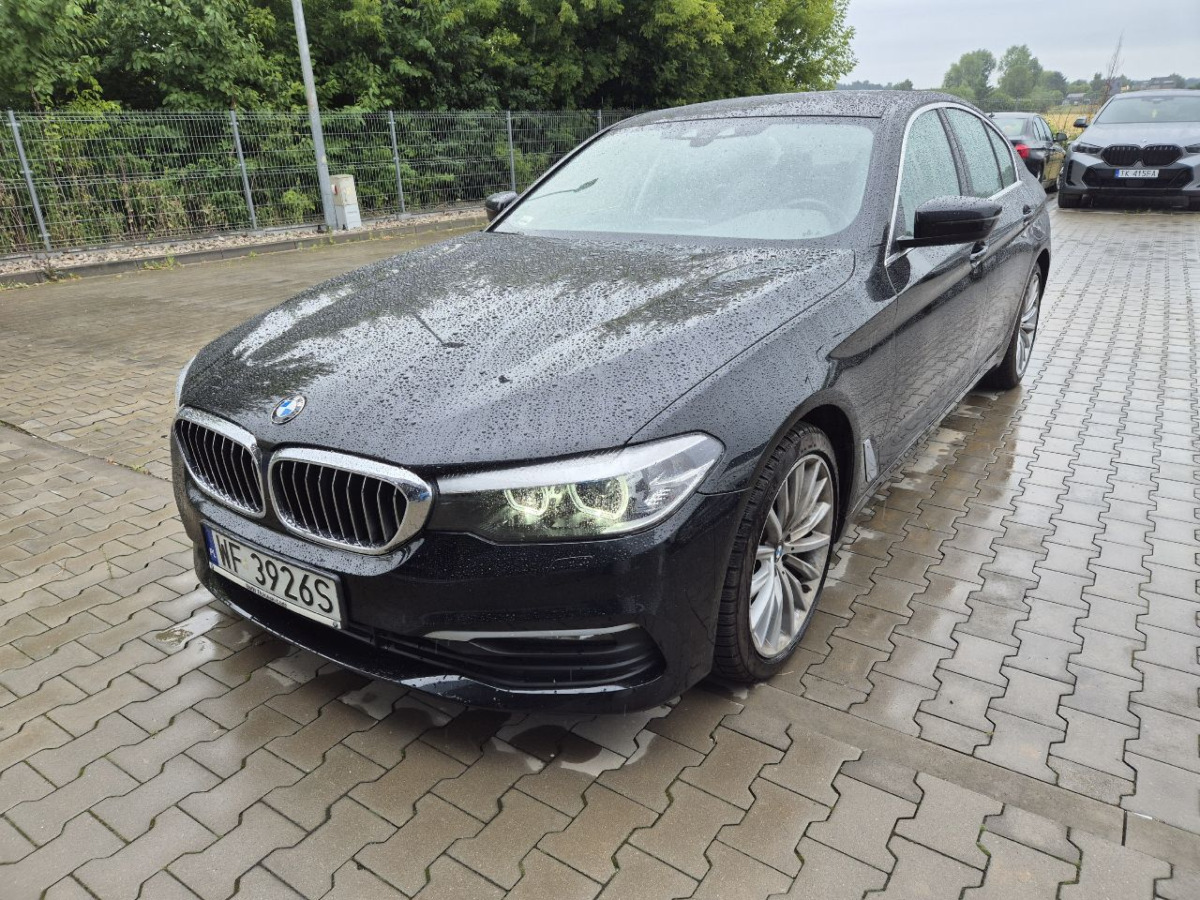 BMW 530i GPF xDrive SEDAN - Sedan: afbeelding 2 BMW 530i GPF xDrive SEDAN - Sedan: afbeelding 2